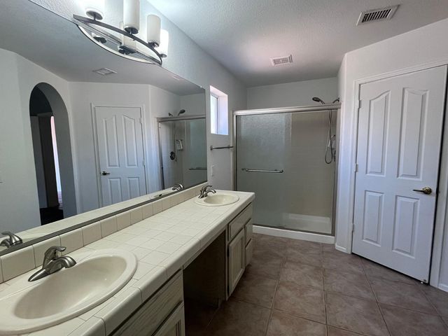 10302 E Coopers Hawk Drive, Sun Lakes, AZ 85248