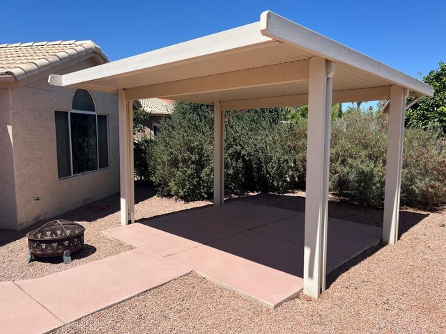 10302 E Coopers Hawk Drive, Sun Lakes, AZ 85248