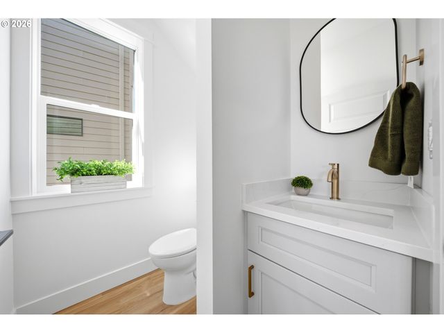 1047 Se OLIVE Way, Estacada, OR 97023