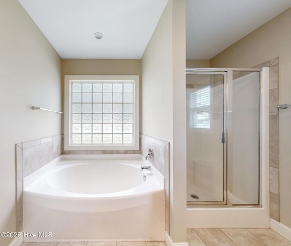 639 Brookfield Drive, Winterville, NC 28590