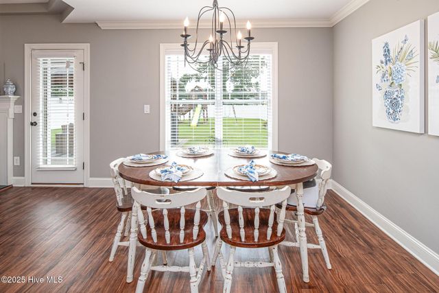 639 Brookfield Drive, Winterville, NC 28590