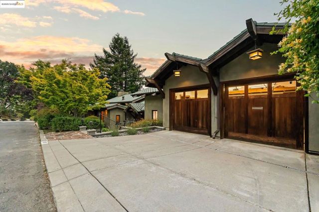 105 Vicente Rd, Berkeley, CA 94705