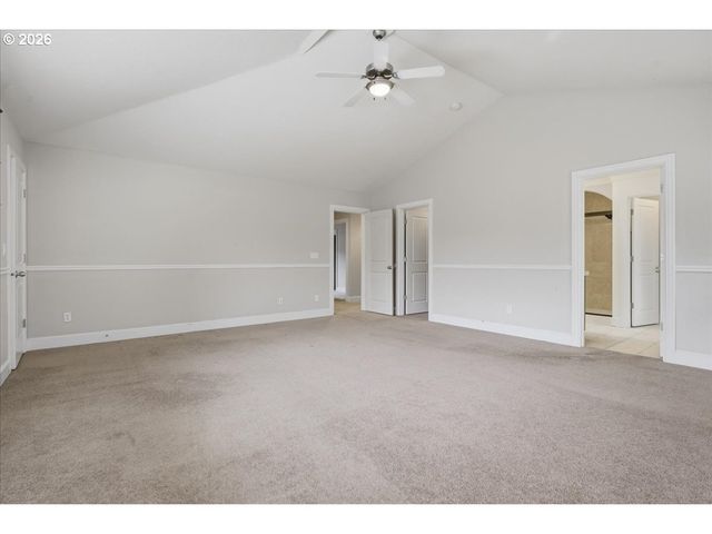 12647 Sw 21ST Ct, Lake Oswego, OR 97035