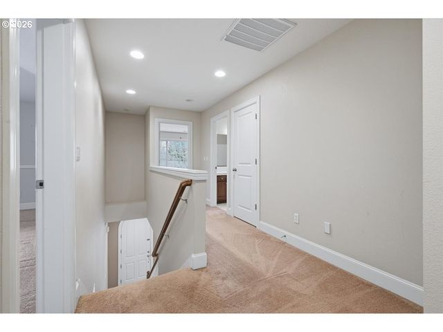 12647 Sw 21ST Ct, Lake Oswego, OR 97035