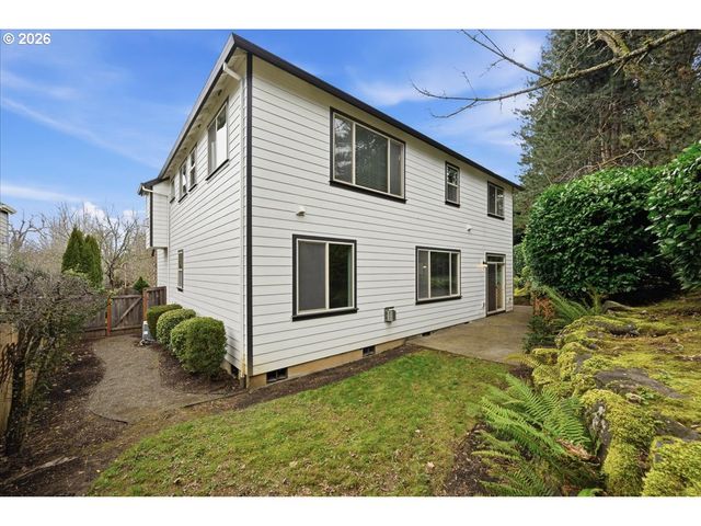 12647 Sw 21ST Ct, Lake Oswego, OR 97035