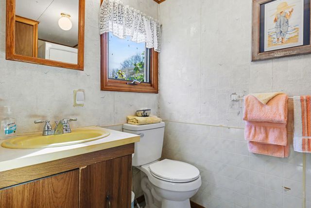 14192 Pine Lake Avenue Ne, Nelson Twp, MI 49319