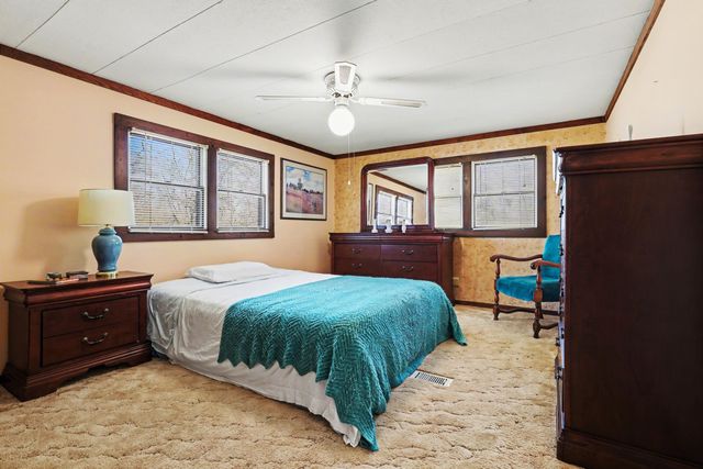 14192 Pine Lake Avenue Ne, Nelson Twp, MI 49319