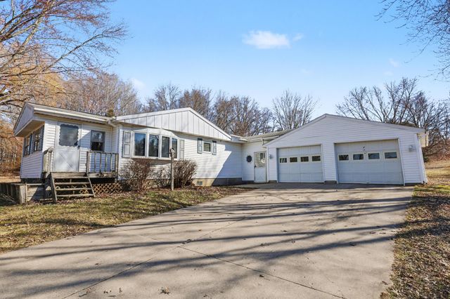 14192 Pine Lake Avenue Ne, Nelson Twp, MI 49319