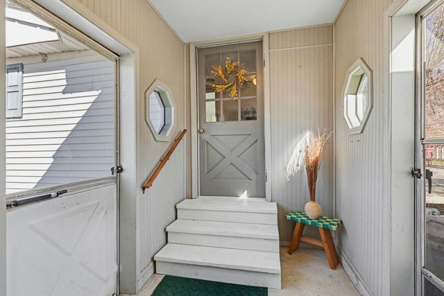 14192 Pine Lake Avenue Ne, Nelson Twp, MI 49319