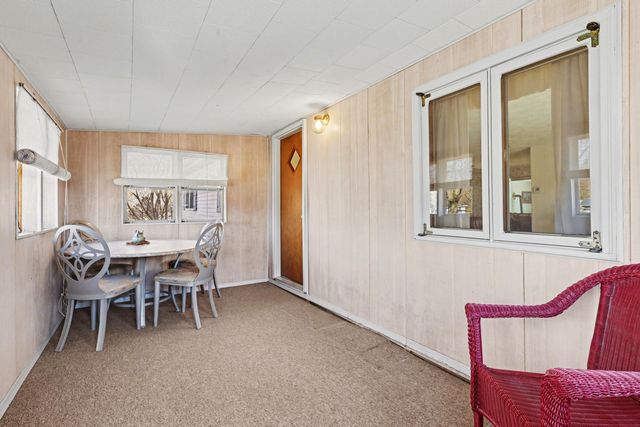 14192 Pine Lake Avenue Ne, Nelson Twp, MI 49319