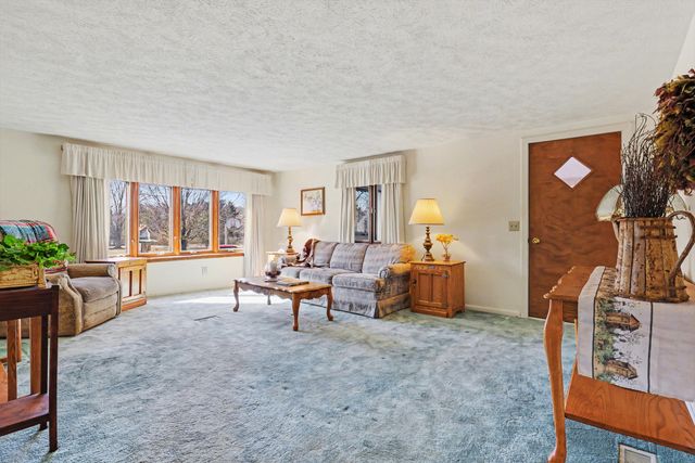 14192 Pine Lake Avenue Ne, Nelson Twp, MI 49319