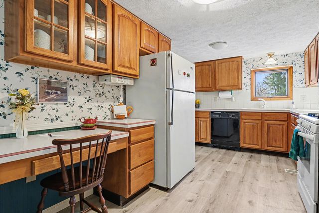 14192 Pine Lake Avenue Ne, Nelson Twp, MI 49319