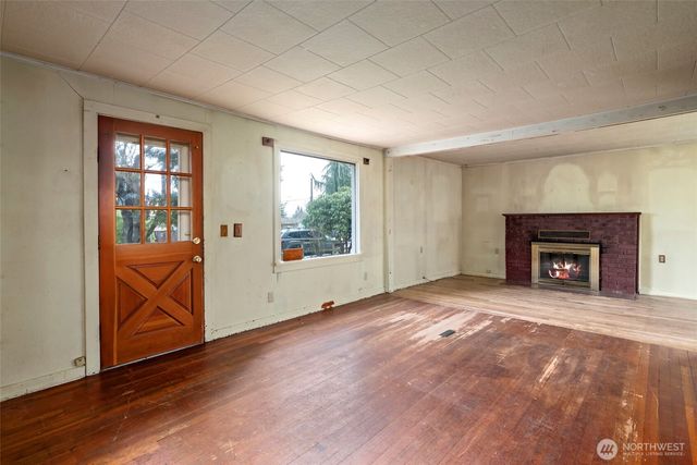 7408 Olympic Drive, Everett, WA 98203