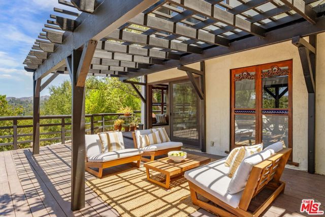 19805 Valley View Drive, Topanga (los Angeles), CA 90290