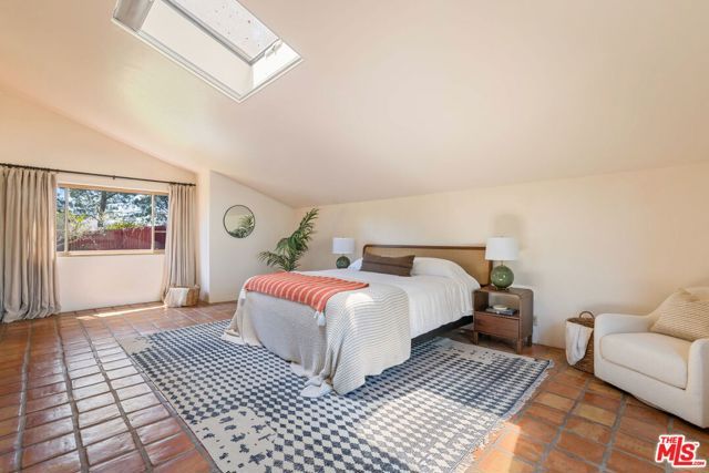19805 Valley View Drive, Topanga (los Angeles), CA 90290