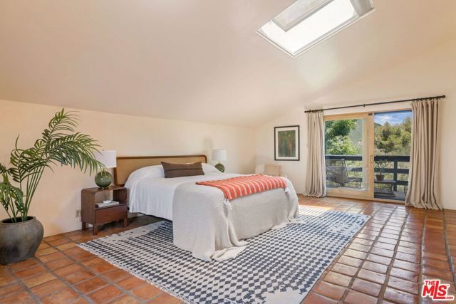 19805 Valley View Drive, Topanga (los Angeles), CA 90290