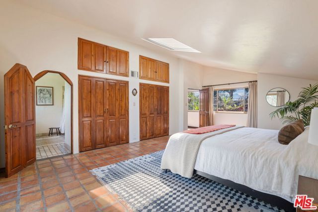 19805 Valley View Drive, Topanga (los Angeles), CA 90290