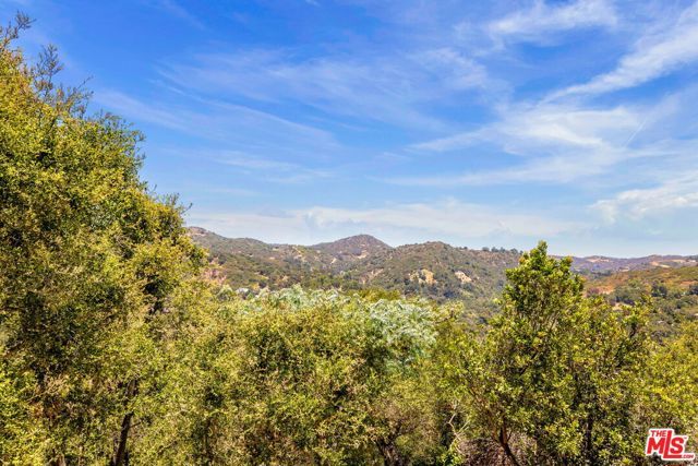 19805 Valley View Drive, Topanga (los Angeles), CA 90290