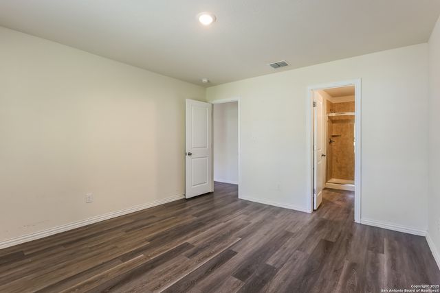 228 Garcia, Seguin, TX 78155