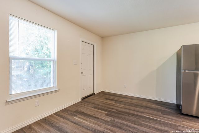 228 Garcia, Seguin, TX 78155