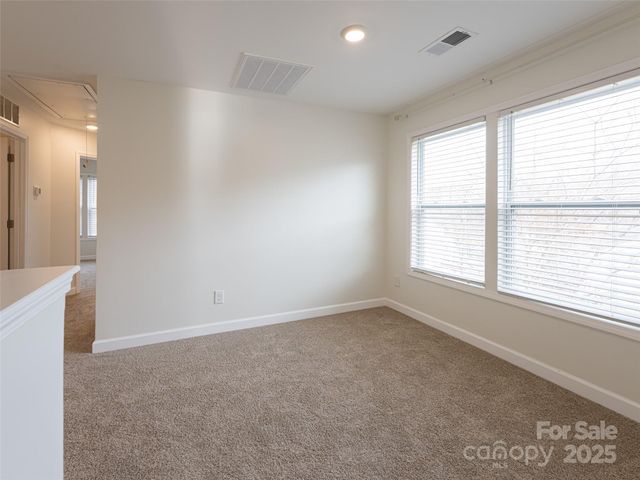 610 Santa Clara Drive, Asheville, NC 28806