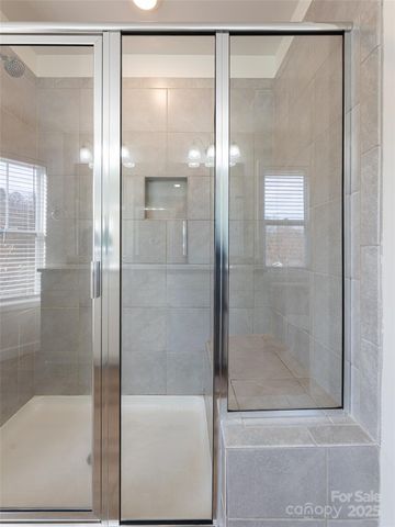 610 Santa Clara Drive, Asheville, NC 28806