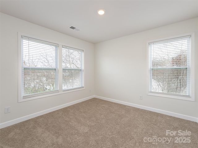 610 Santa Clara Drive, Asheville, NC 28806