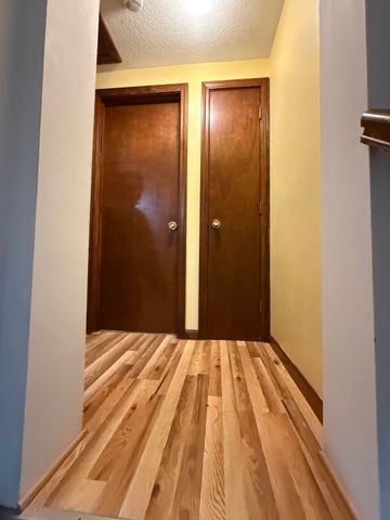 67 Everard St, Worcester, MA 01605