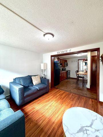 67 Everard St, Worcester, MA 01605