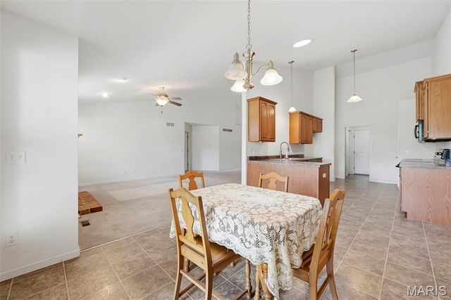 4124 Shepherds Hill Circle, St Peters, MO 63304