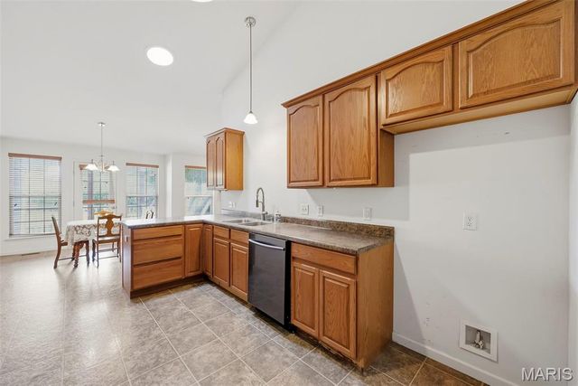 4124 Shepherds Hill Circle, St Peters, MO 63304