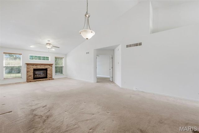 4124 Shepherds Hill Circle, St Peters, MO 63304