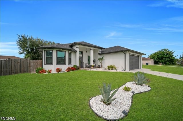 3800 10th ST W, Lehigh Acres, FL 33971