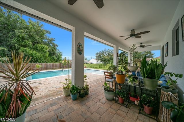 3800 10th ST W, Lehigh Acres, FL 33971