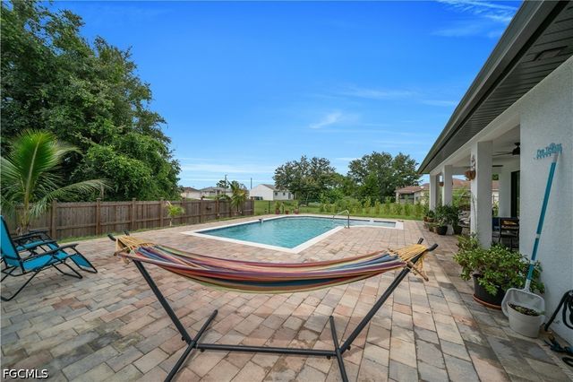 3800 10th ST W, Lehigh Acres, FL 33971