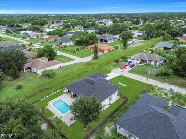 3800 10th ST W, Lehigh Acres, FL 33971