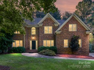 6500 Lynn Avenue, Charlotte, NC 28226