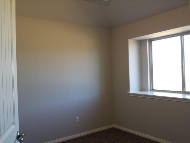619 Stampede RD, San Marcos, TX 78666