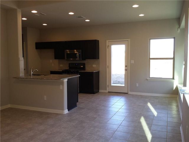 619 Stampede RD, San Marcos, TX 78666