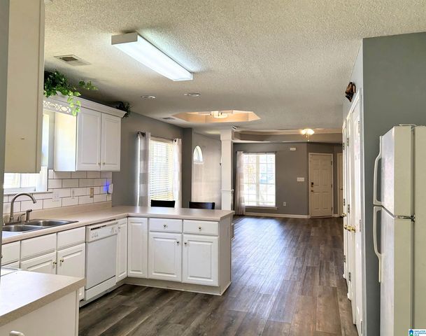 216 HIDDEN CREEK DRIVE, Pelham, AL 35124