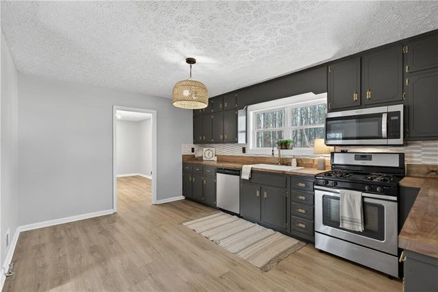 237 Lusk Court, Canton, GA 30114