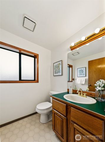 3834 NE 86th Street, Seattle, WA 98115