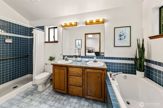 3834 NE 86th Street, Seattle, WA 98115
