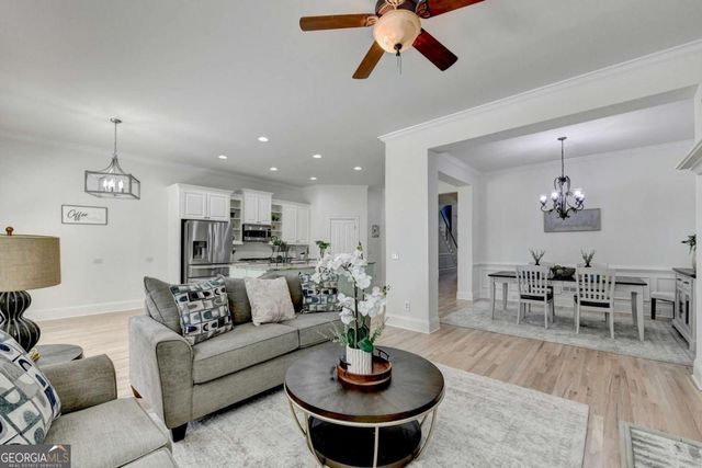 6961 Fellowship Lane, Flowery Branch, GA 30542