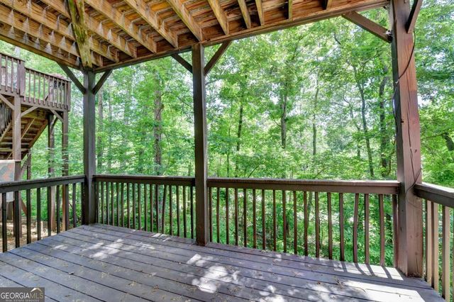 6961 Fellowship Lane, Flowery Branch, GA 30542
