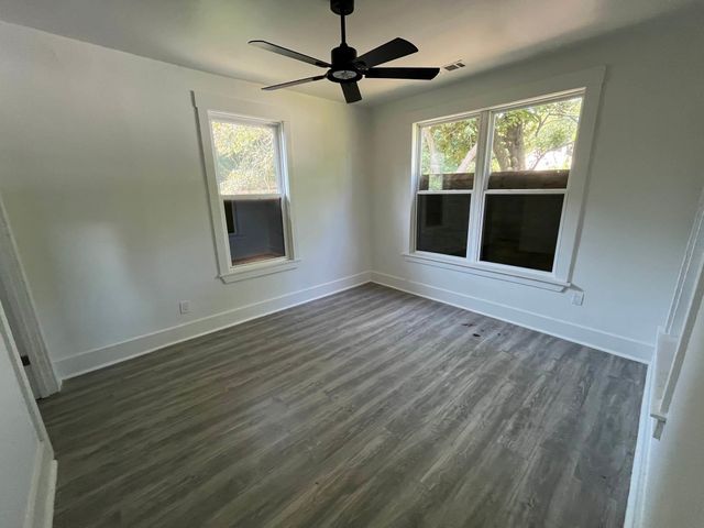 1131 ROZELLE ST, Memphis, TN 38106