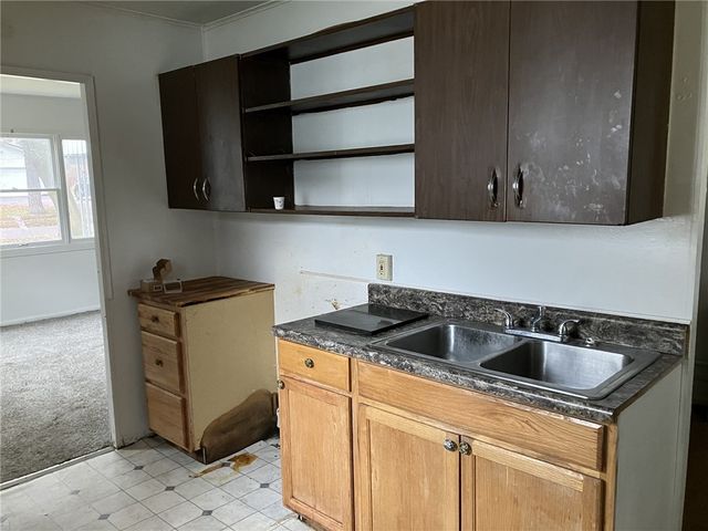 121 Lyman Street, Sweden, NY 14420