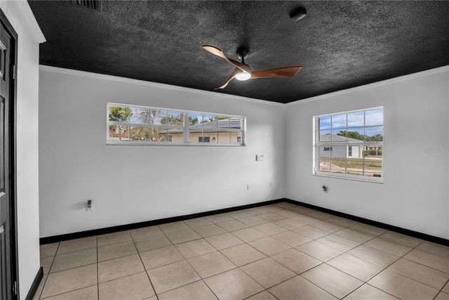 685 OLEANDER STREET, Mount Dora, FL 32757