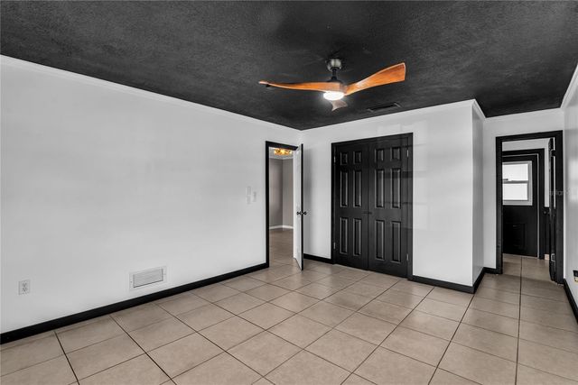 685 OLEANDER STREET, Mount Dora, FL 32757