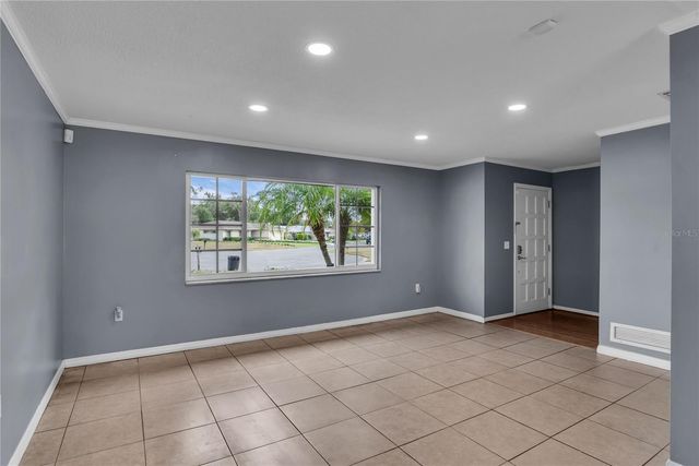 685 OLEANDER STREET, Mount Dora, FL 32757